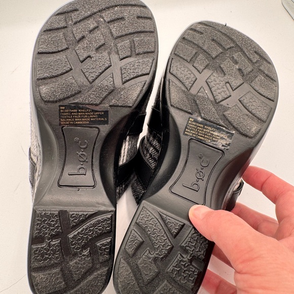 Born Concept b.o.c. Clog Mules - Picture 6 of 10